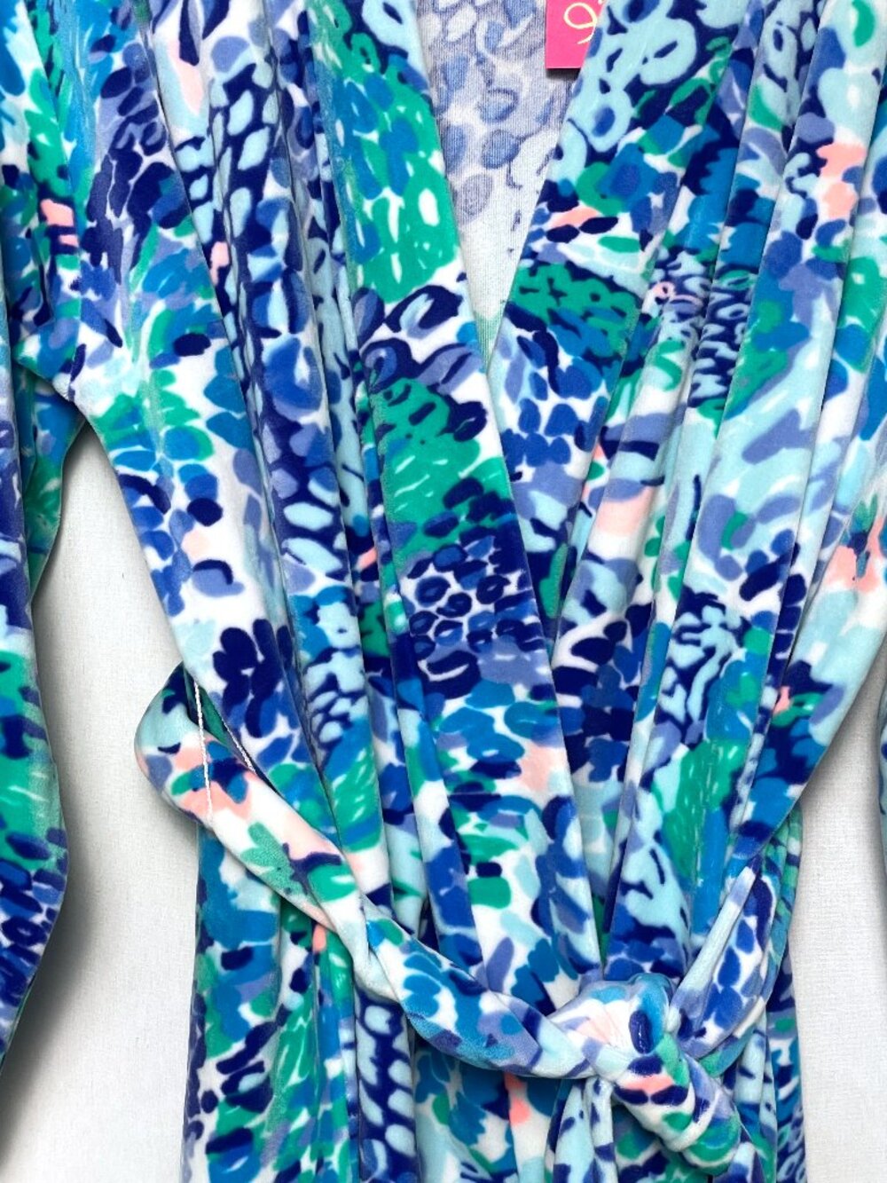 NWT Lilly Pulitzer Elaine Velour Robe Turquoise Oasis Wave After Wave - Picture 2 of 5